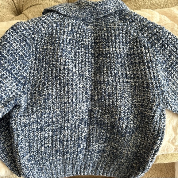 Baby Gap Sweater - Picture 2 of 5